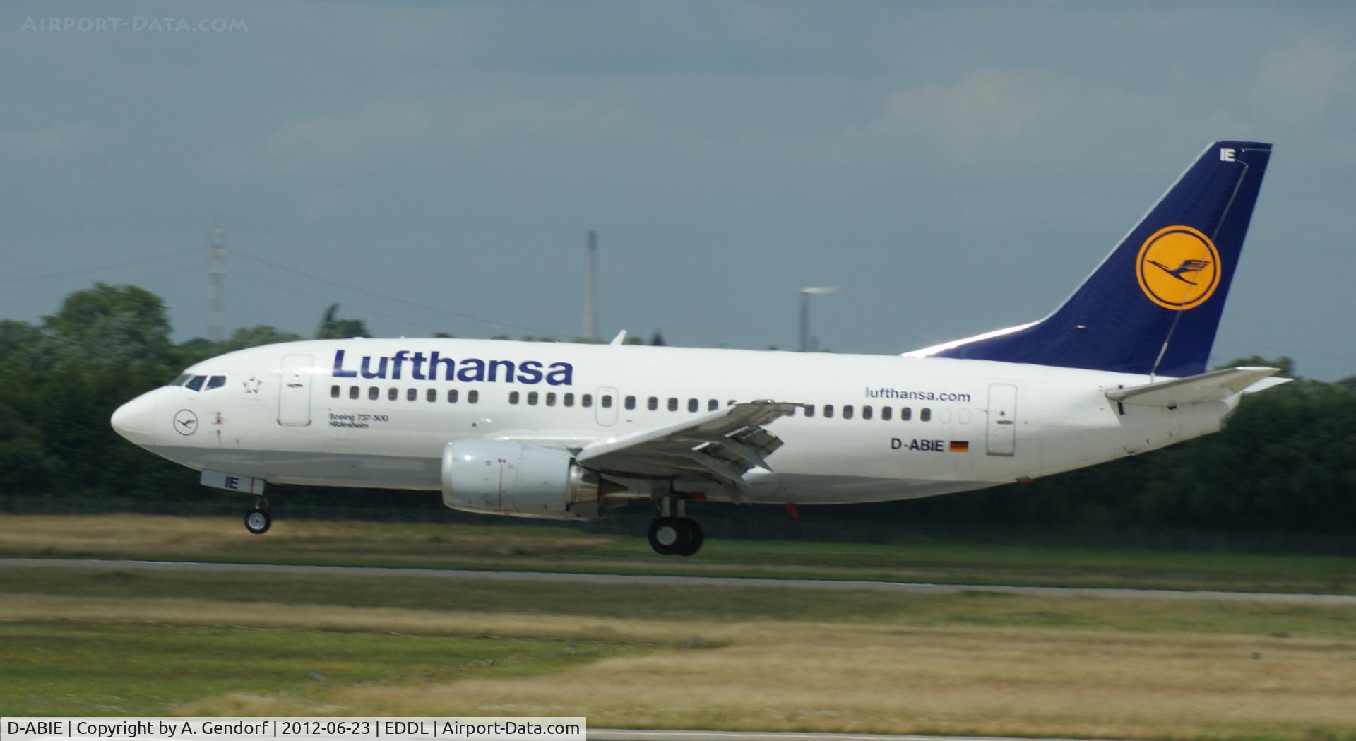 D-ABIE, 1990 Boeing 737-530 C/N 24819, Lufthansa, on short finals at Düsseldorf Int´l (EDDL)