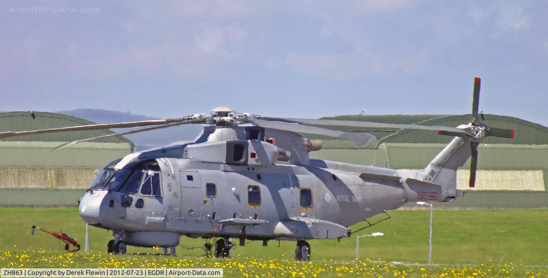 ZH863, 2002 AgustaWestland EH-101 Merlin HM1 (Mk111) C/N 50175/RN43, 820 NAS, RNAS Culdrose, Carrier Based Anti-Submarine Warfare.