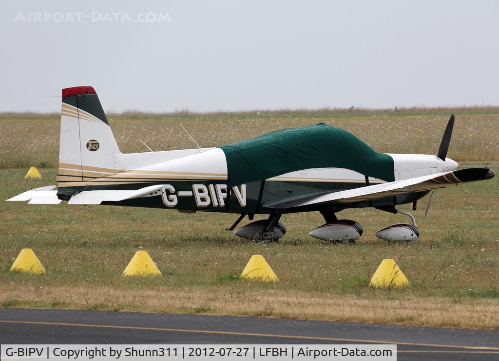 G-BIPV, 1979 Gulfstream American AA-5B Tiger C/N AA5B-0981, Parked in the grass...