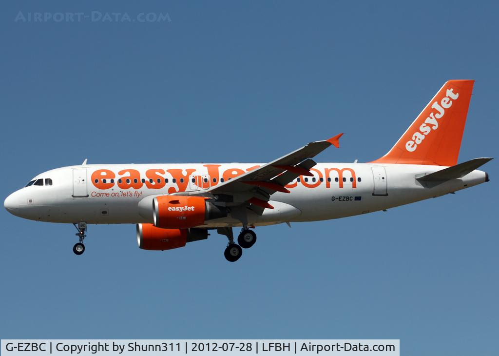G-EZBC, 2006 Airbus A319-111 C/N 2866, Landing rwy 27