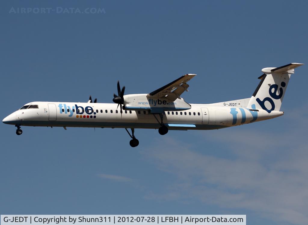G-JEDT, 2003 De Havilland Canada DHC-8-402Q Dash 8 C/N 4088, Landing rwy 27