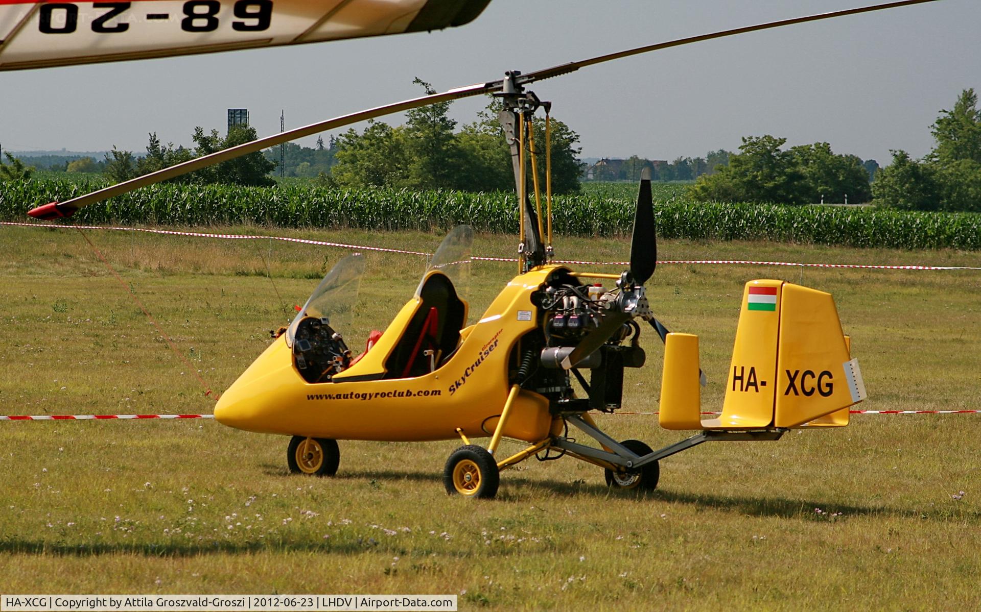 HA-XCG, 2009 SkyCruiser SC-200 C/N SC-200-001, Dunaujvaros Airport - Airshow-2012 - Hungary