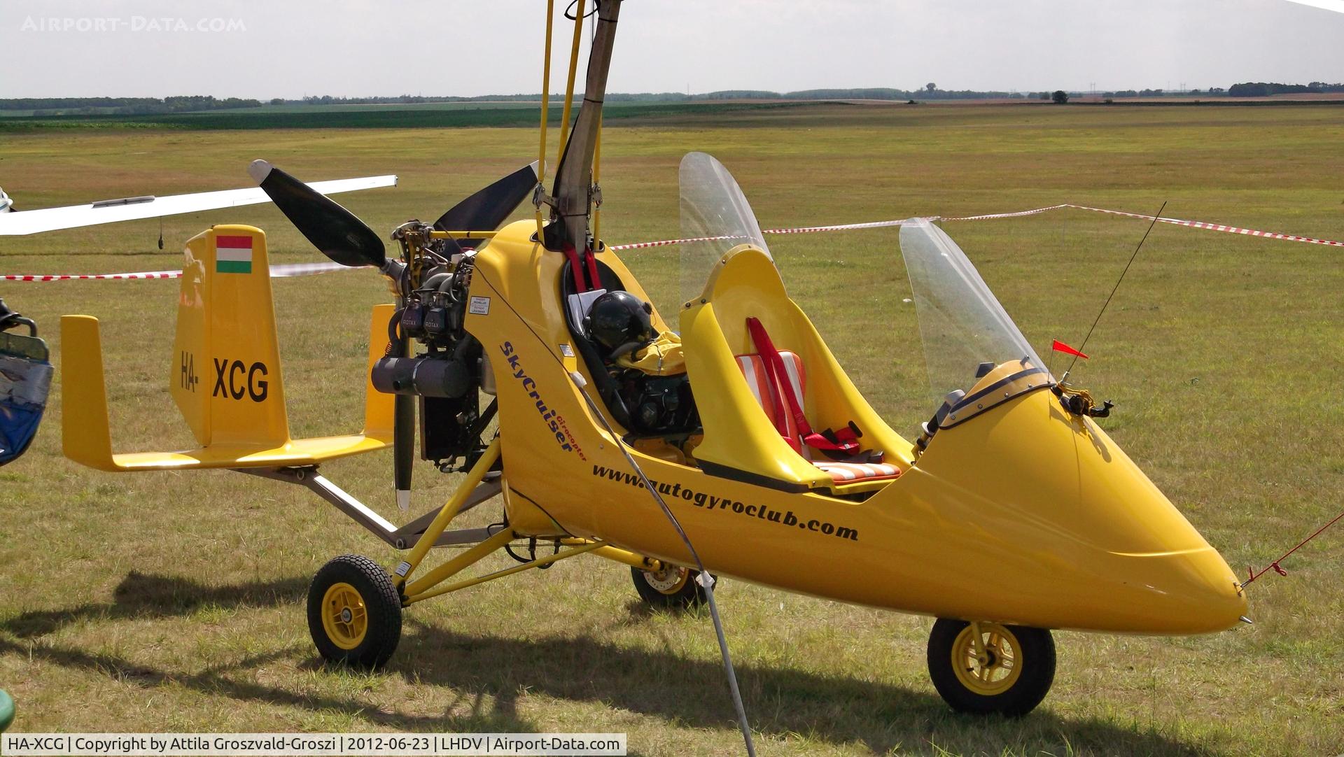 HA-XCG, 2009 SkyCruiser SC-200 C/N SC-200-001, Dunaujvaros Airport - Airshow-2012 - Hungary