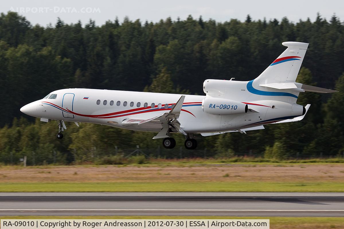 RA-09010, 2009 Dassault Falcon 7X C/N 071, Gazprom
