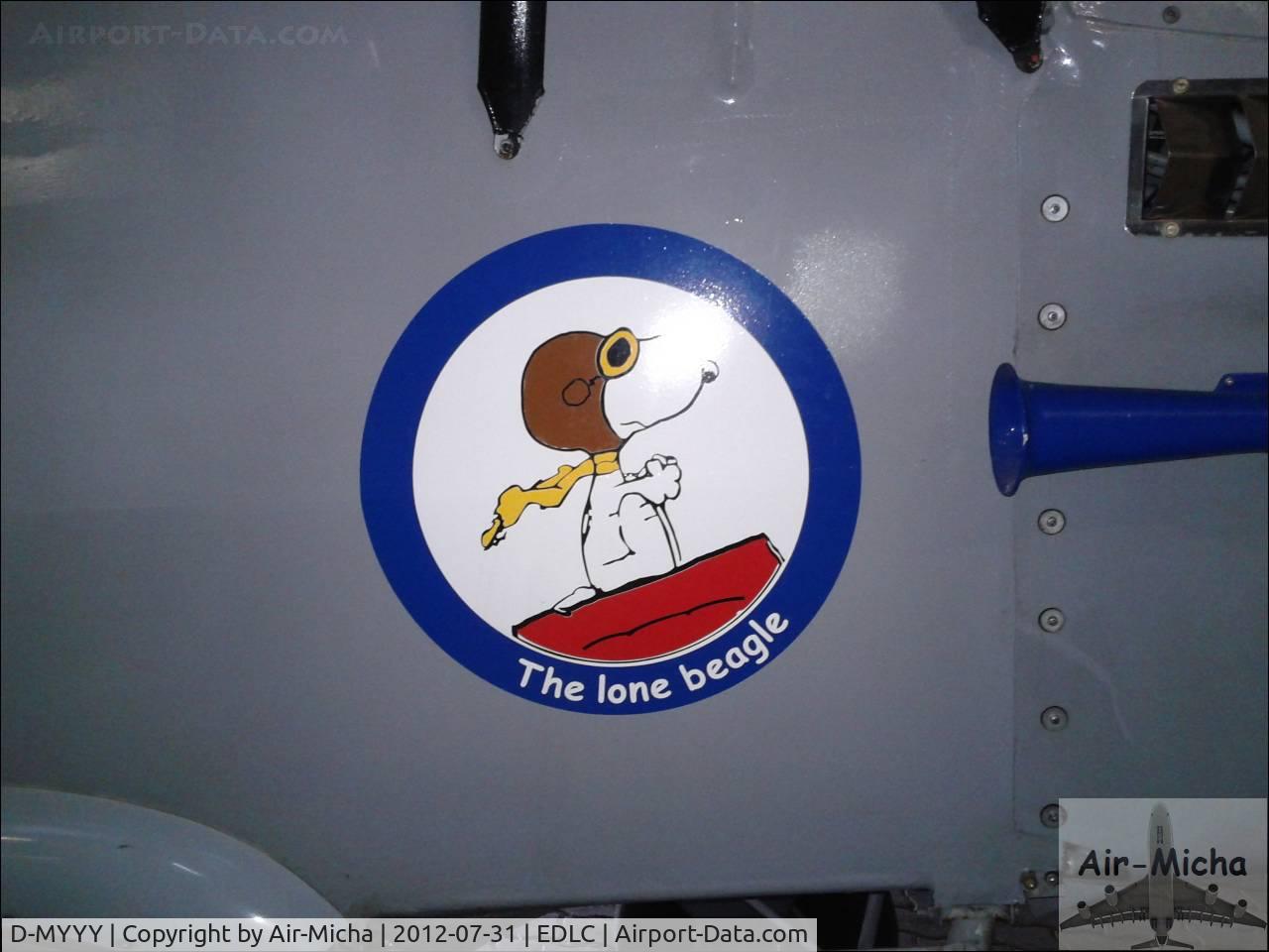 D-MYYY, Platzer Kiebitz B4 C/N 036, Snoopy Sticker 