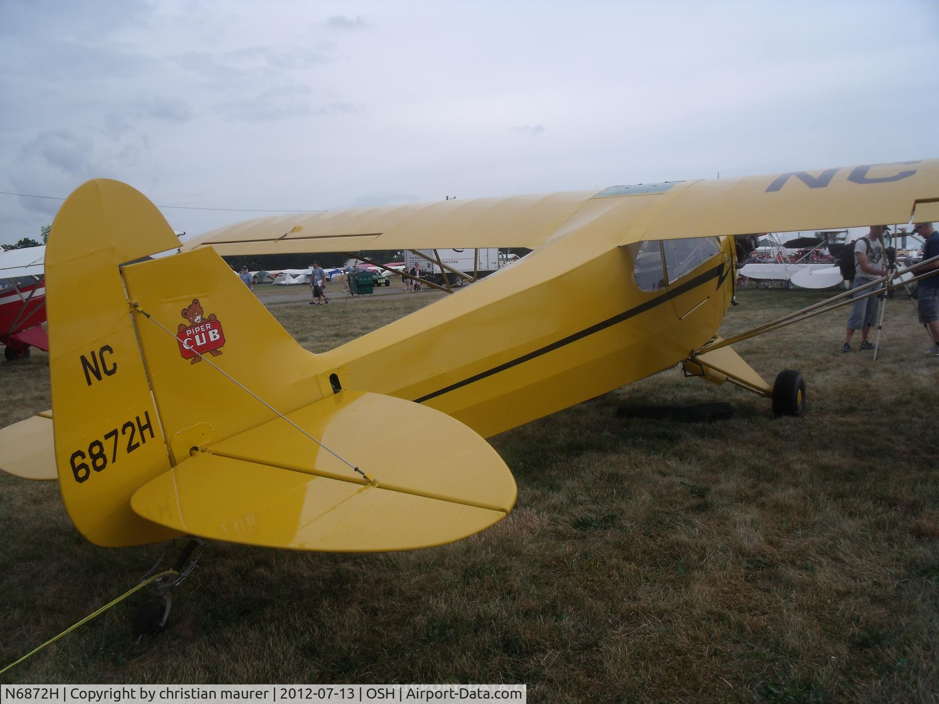 N6872H, 1946 Piper J3C-65 Cub C/N 20089, piper cub