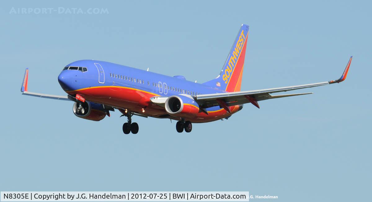 N8305E, 2012 Boeing 737-8H4 C/N 36683, at BWI