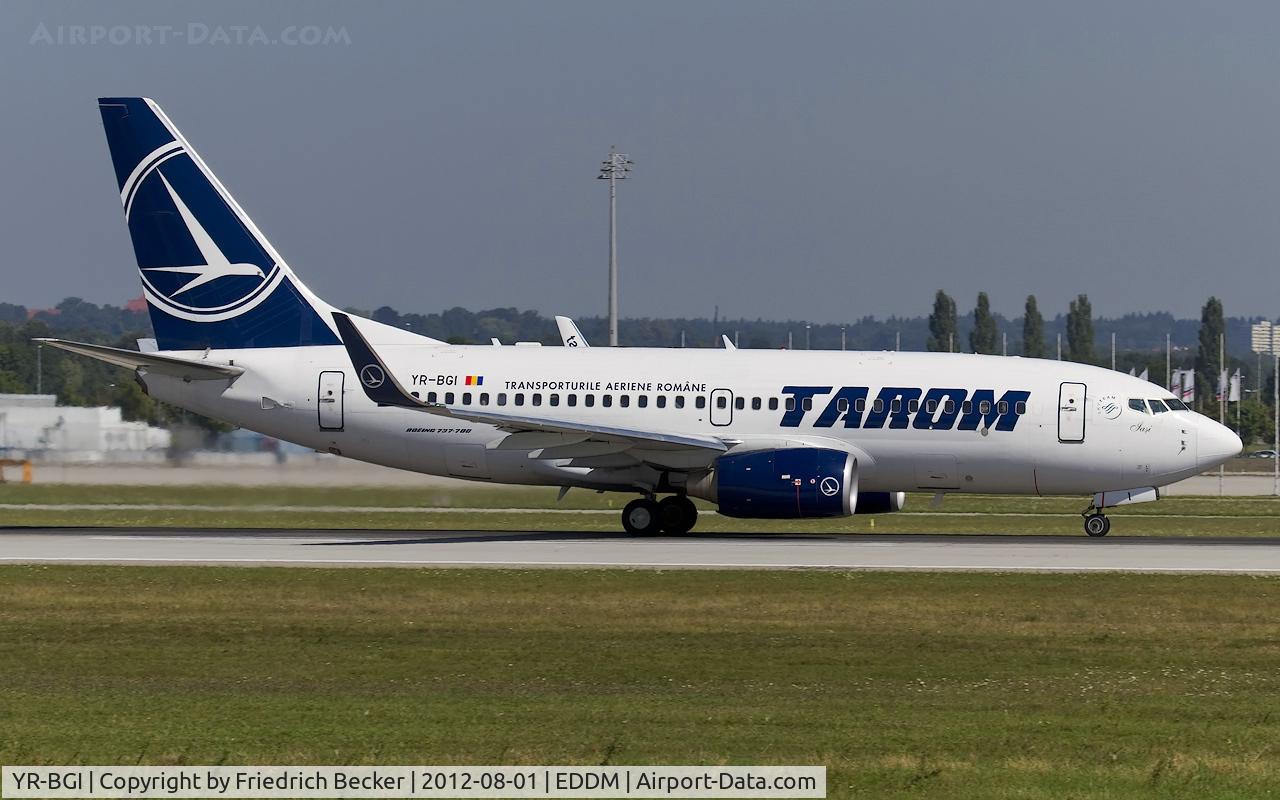 YR-BGI, 2003 Boeing 737-78J C/N 28439, departure from Munich