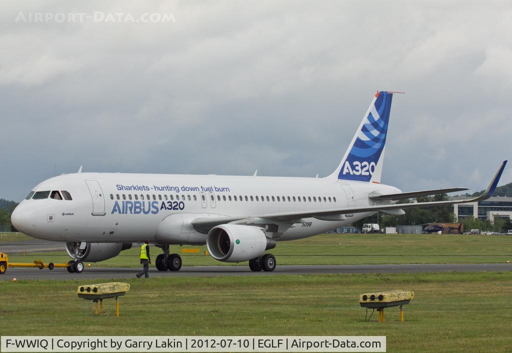 F-WWIQ, 2011 Airbus A320-232 C/N 4741, Now fitted with Sharklets
logo - Sharklets - hunting down fuel burn