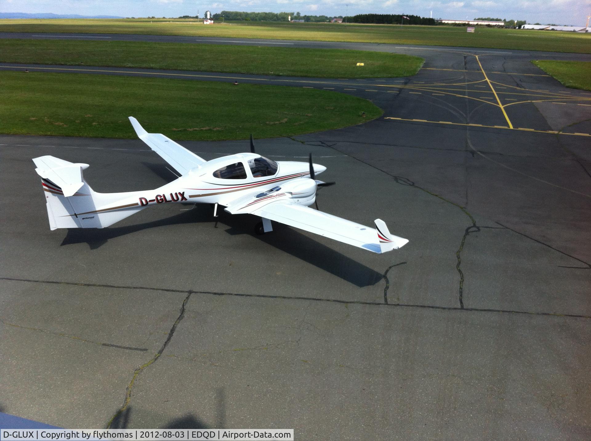 D-GLUX, 2005 Diamond DA-42 Twin Star C/N 42.015, D-GLUX Bayreuth Airport