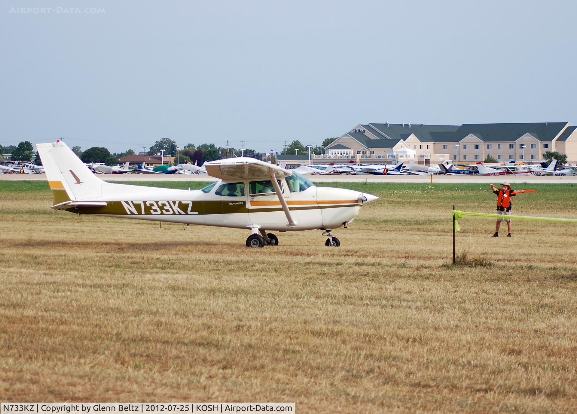 N733KZ, 1976 Cessna 172N C/N 17268363, Taxiing at Oshkosh on 25 July 2012.