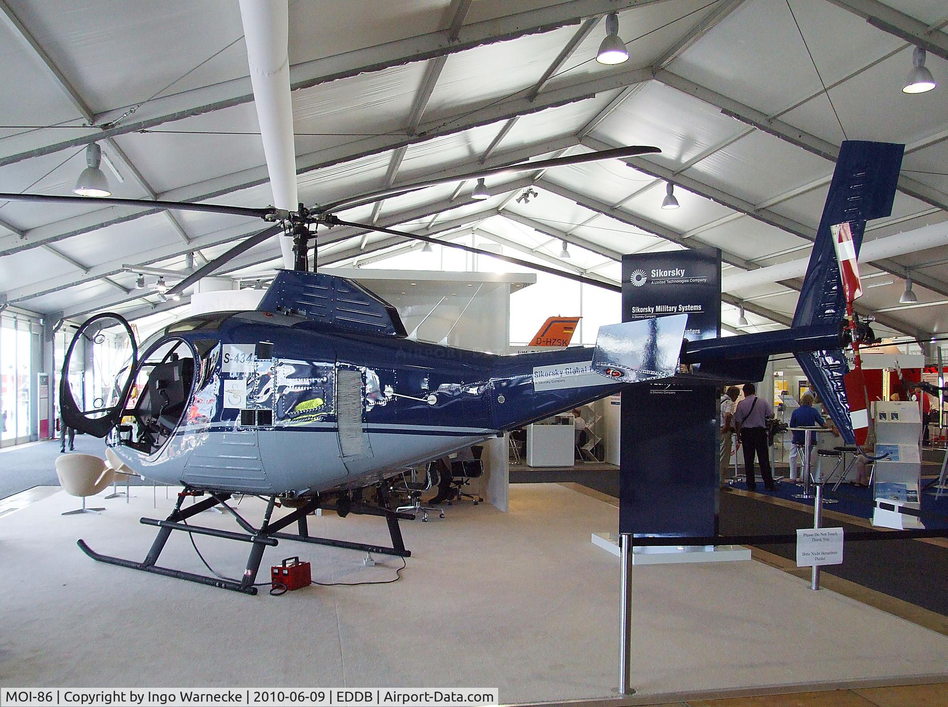 MOI-86, Sikorsky / Schweizer S-434 C/N 0086MB, Sikorsky / Schweizer S-434 of the Saudi Ministry of the Interior at ILA 2010, Berlin