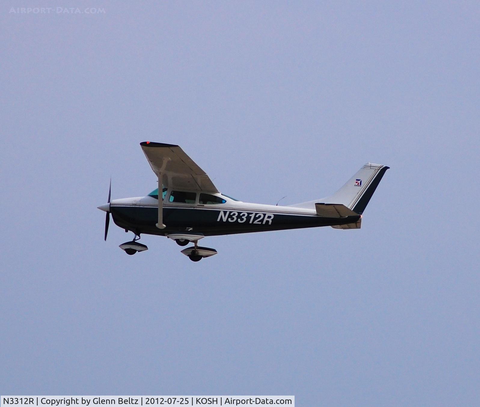 N3312R, 1967 Cessna 182L Skylane C/N 18258612, Departing EAA Airventure/Oshkosh on 25 July 2012.
