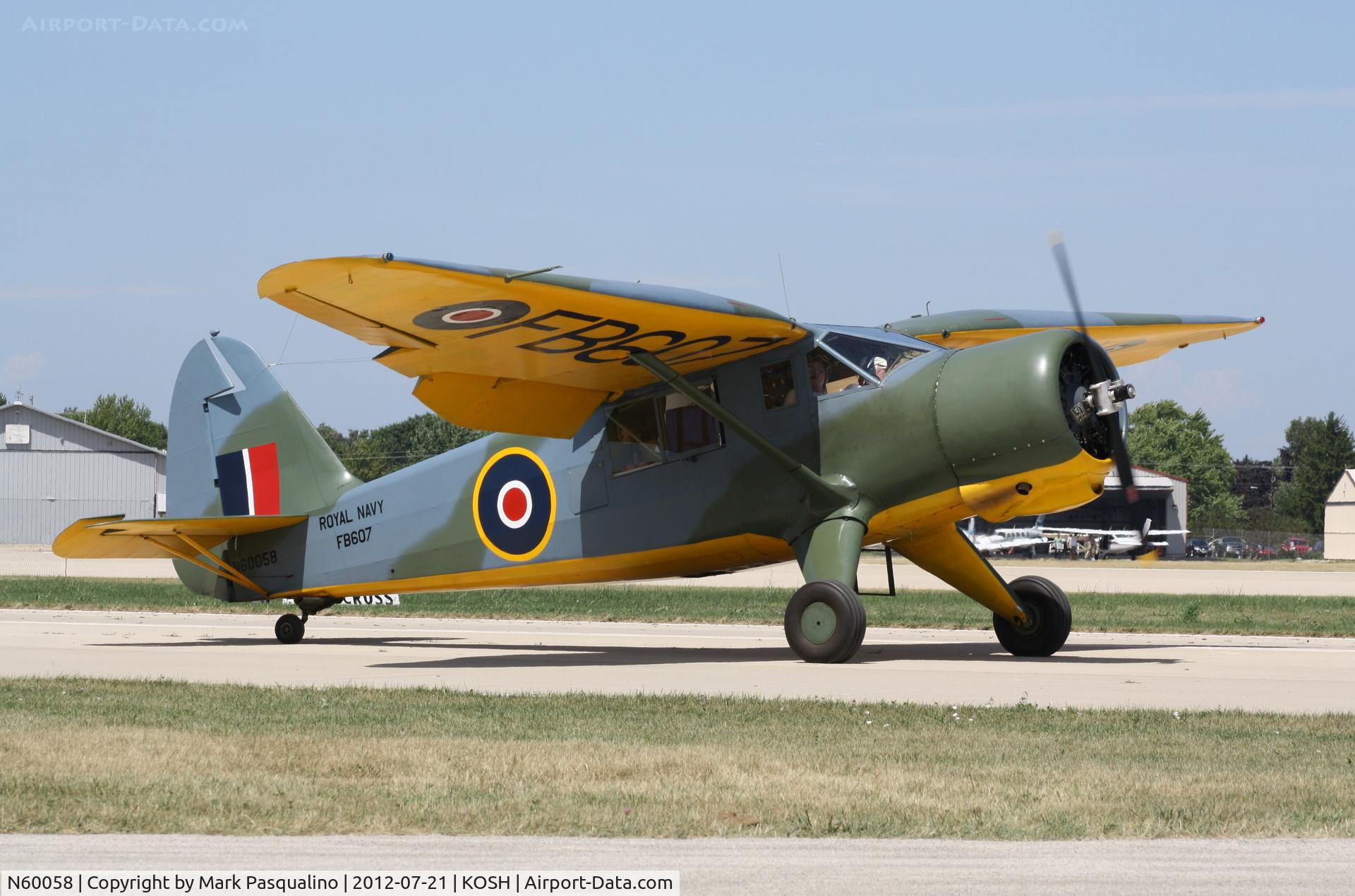 N60058, 1944 Stinson V77 (AT-19) Reliant C/N 1337, Stinson V77