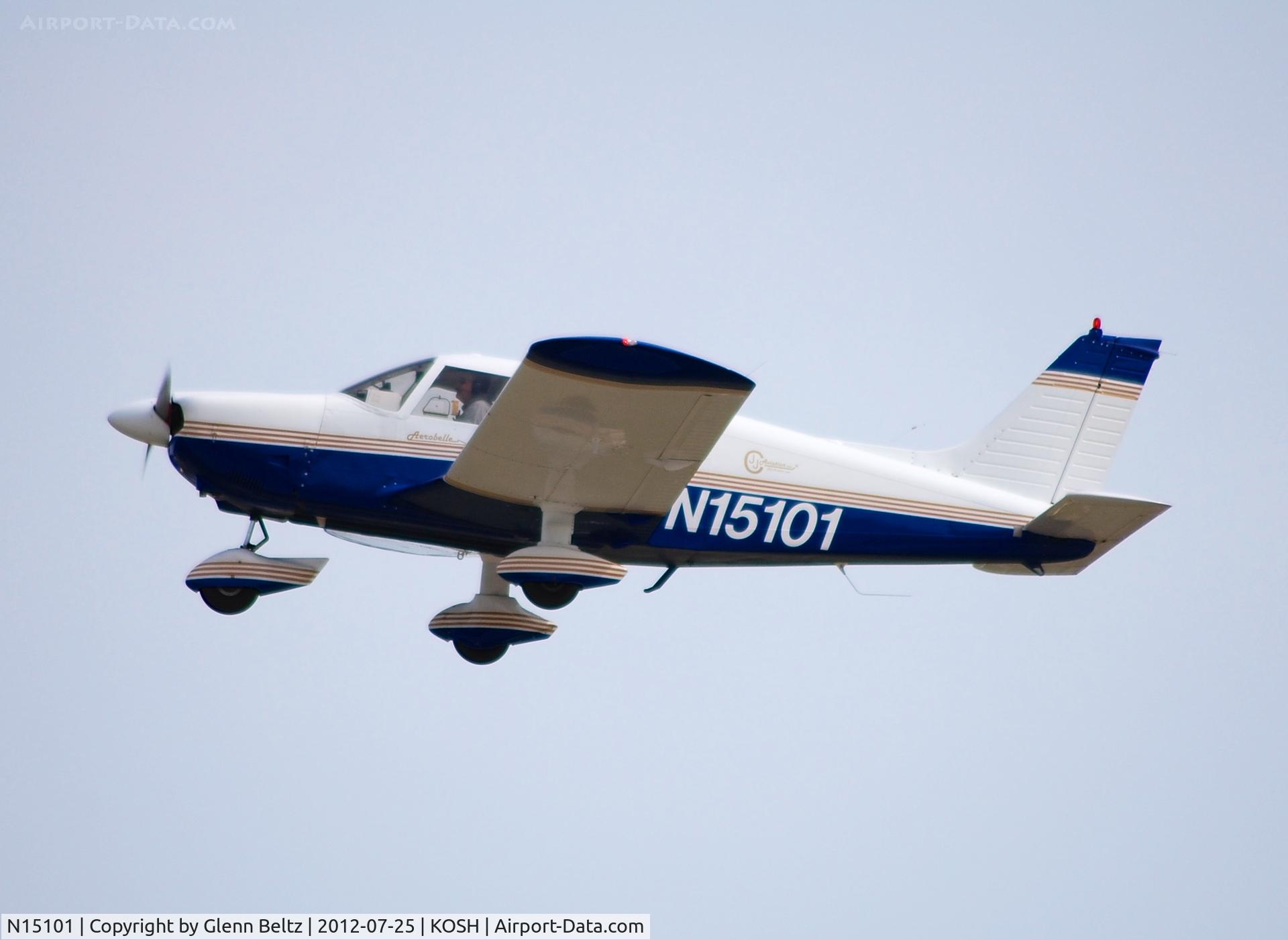 N15101, 1972 Piper PA-28-180 Cherokee C/N 28-7305020, Departing EAA Airventure/Oshkosh on 25 July 2012.