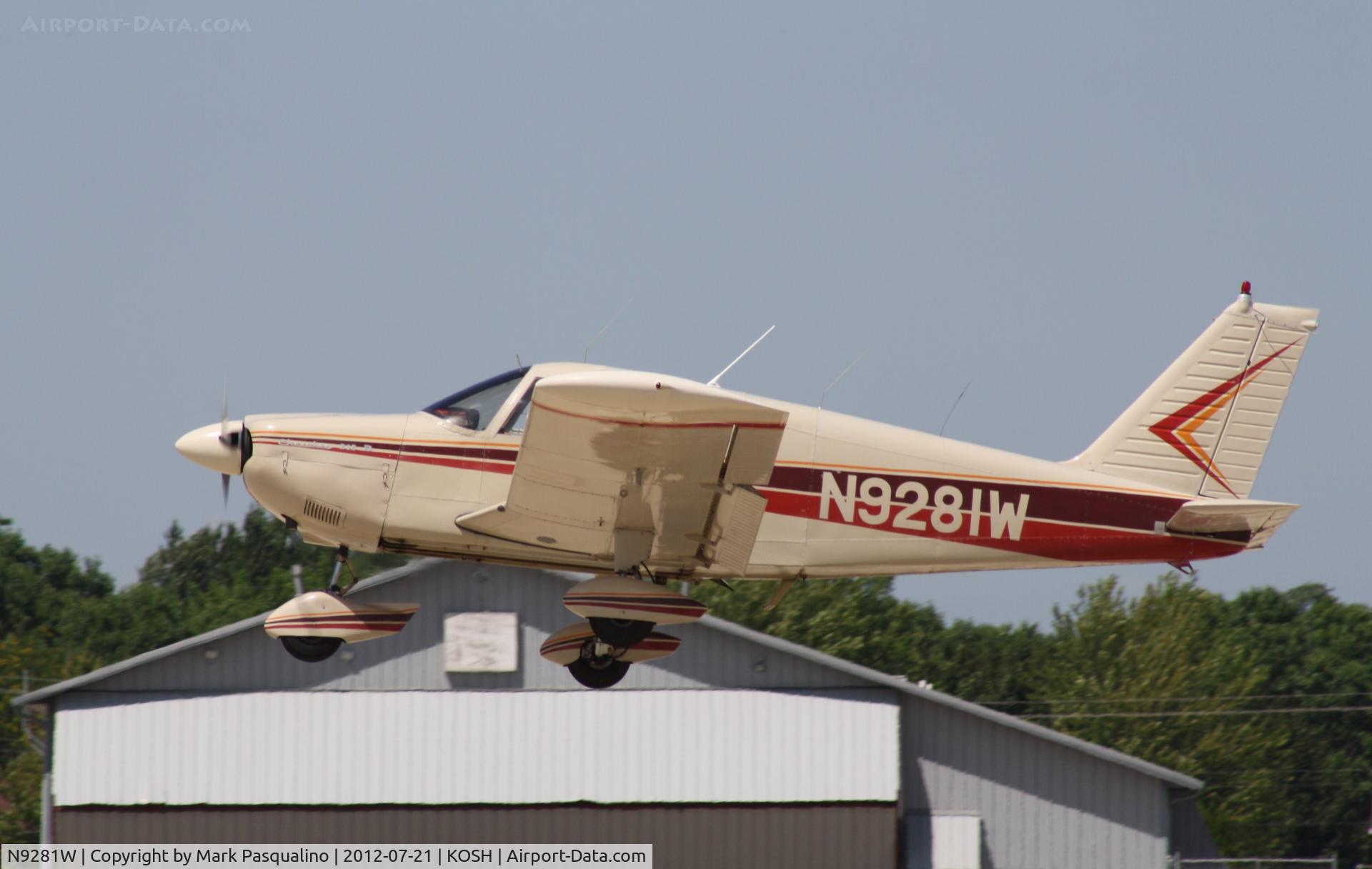 N9281W, 1967 Piper PA-28-235 C/N 28-10956, Piper PA-28-235