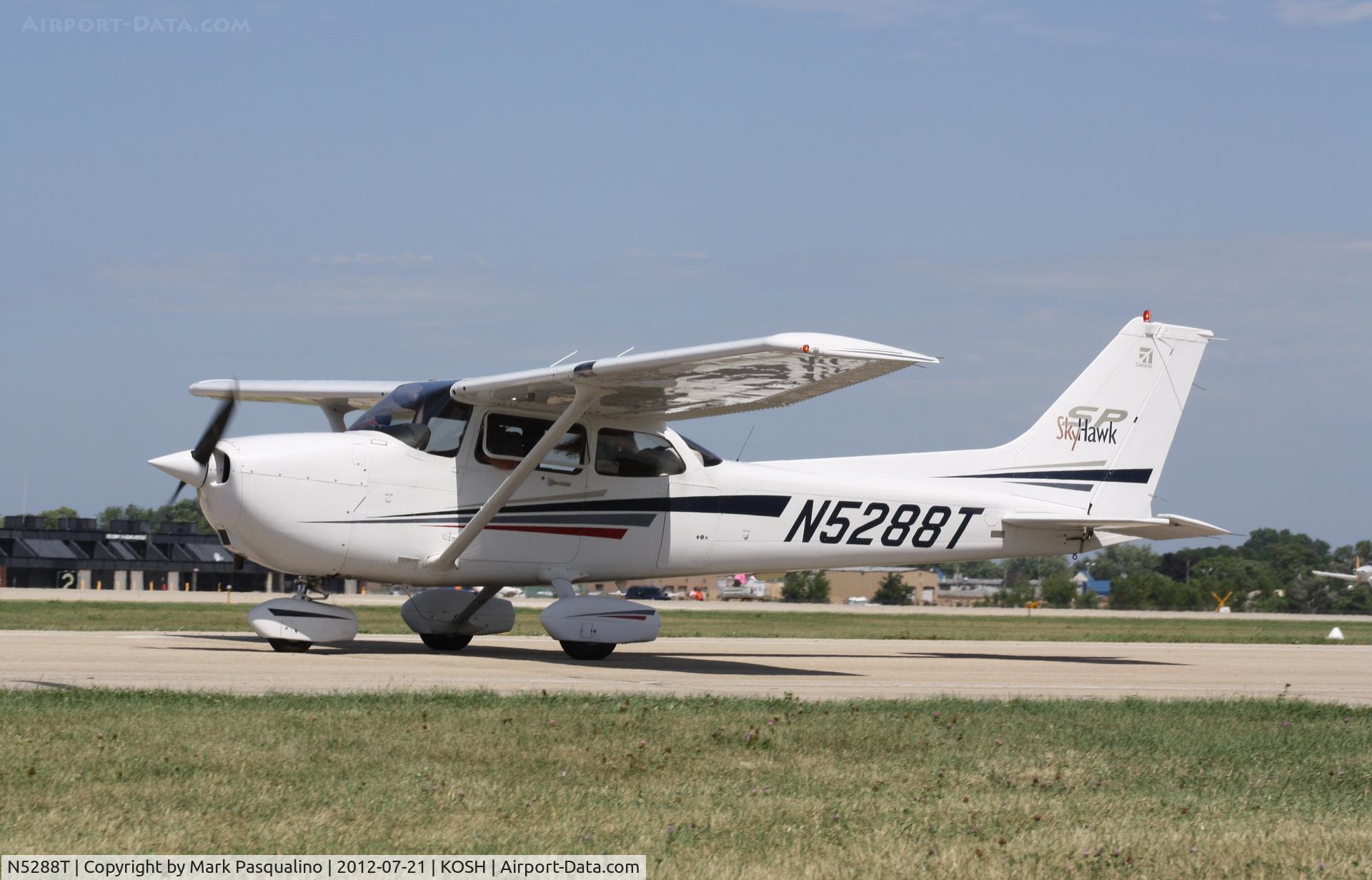 N5288T, 2002 Cessna 172S C/N 172S9222, Cessna 172S