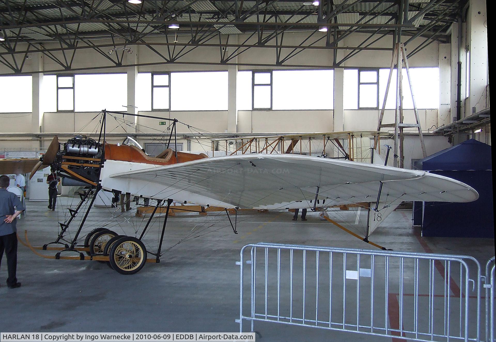 HARLAN 18, Horst Hintzke Harlan 1913 Eindecker replica C/N unknown, Horst Hintzke Harlan 1913 Eindecker replica at ILA 2010, Berlin