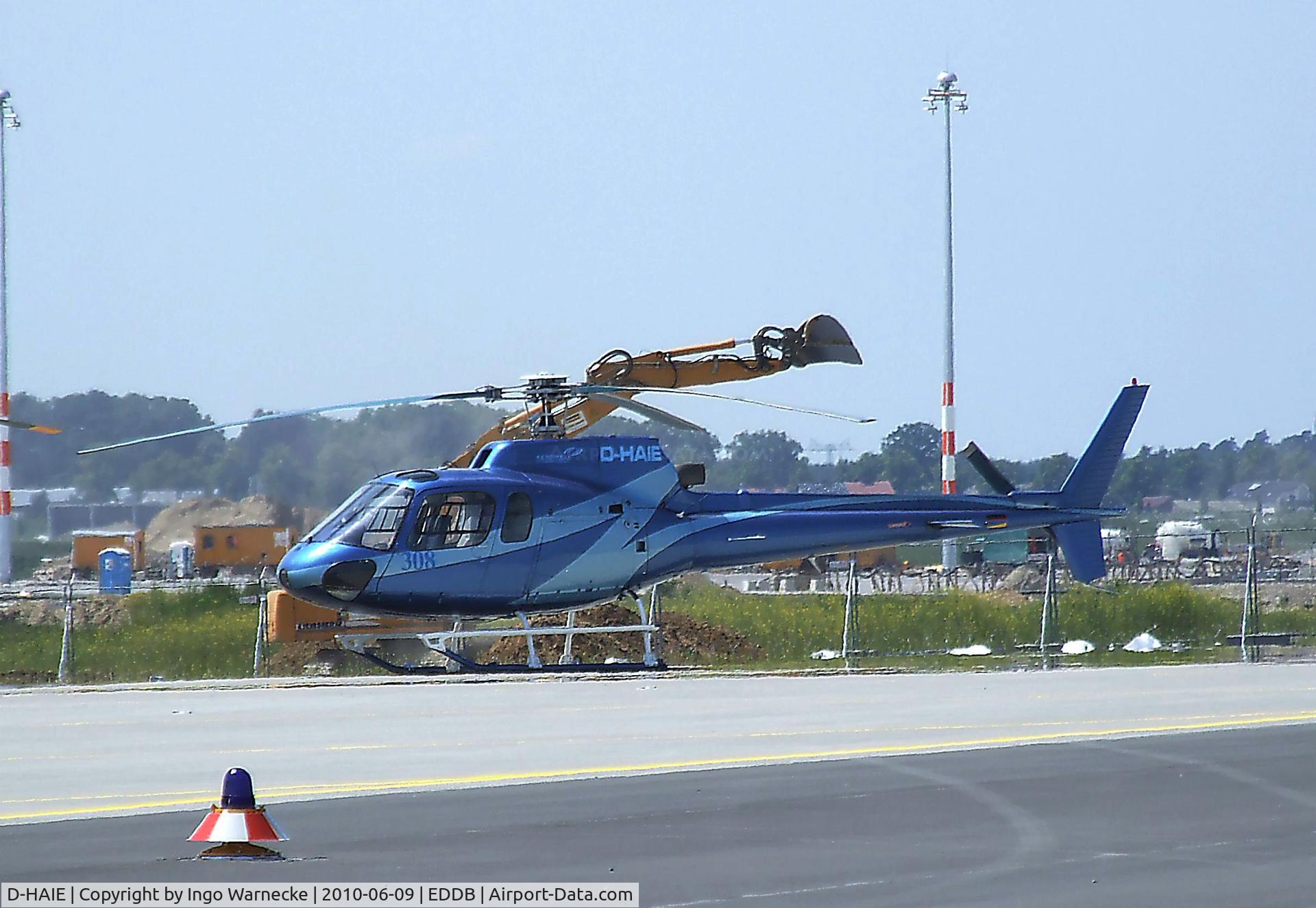 D-HAIE, 1984 Aerospatiale AS-350B Ecureuil C/N 1790, Aerospatiale AS.350B Ecureuil at ILA 2010, Berlin