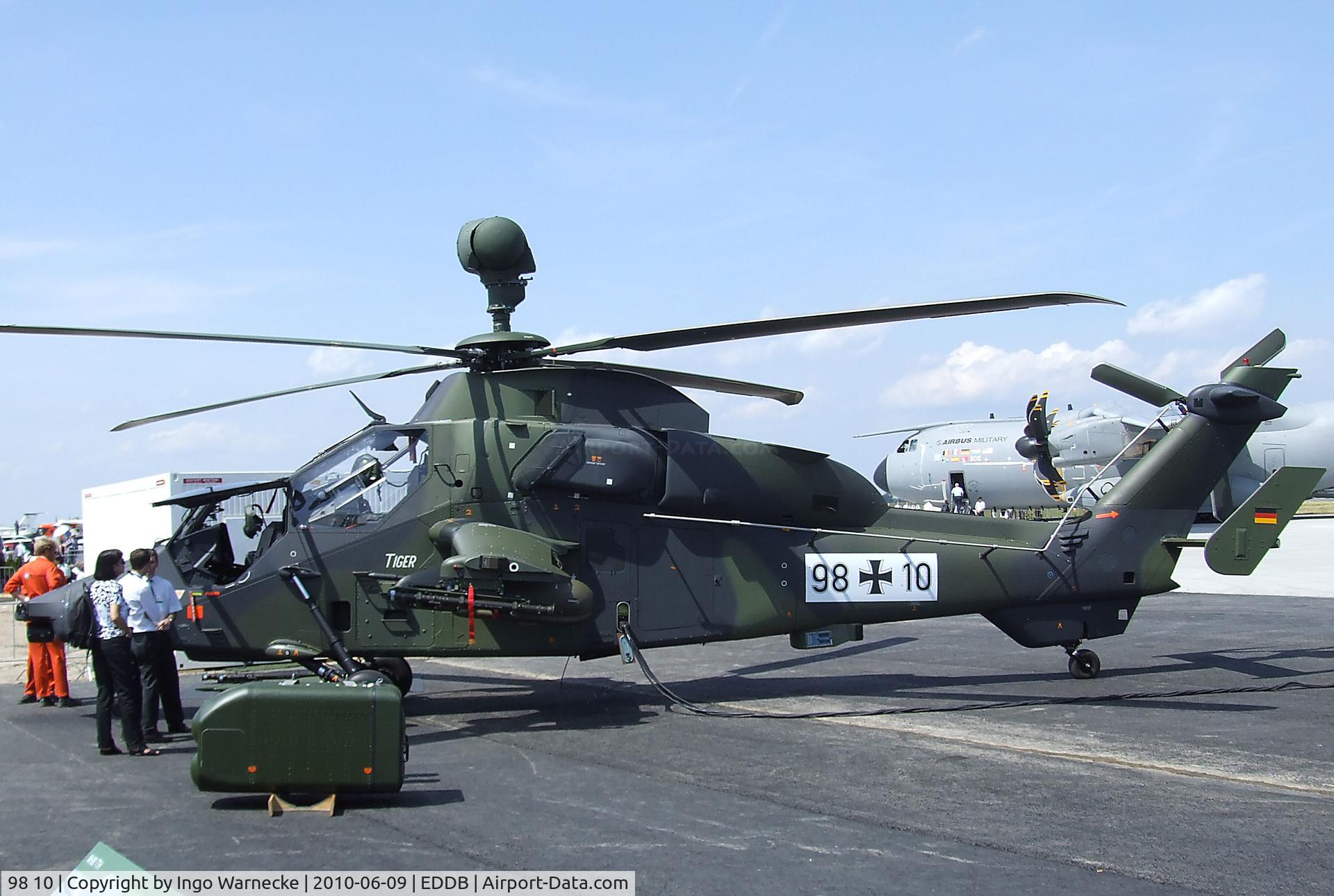 98 10, Eurocopter EC-665 Tiger UHT C/N 1010/UHT10, Eurocopter EC665 Tiger of the Heeresflieger (German Army Aviation) at ILA 2010, Berlin