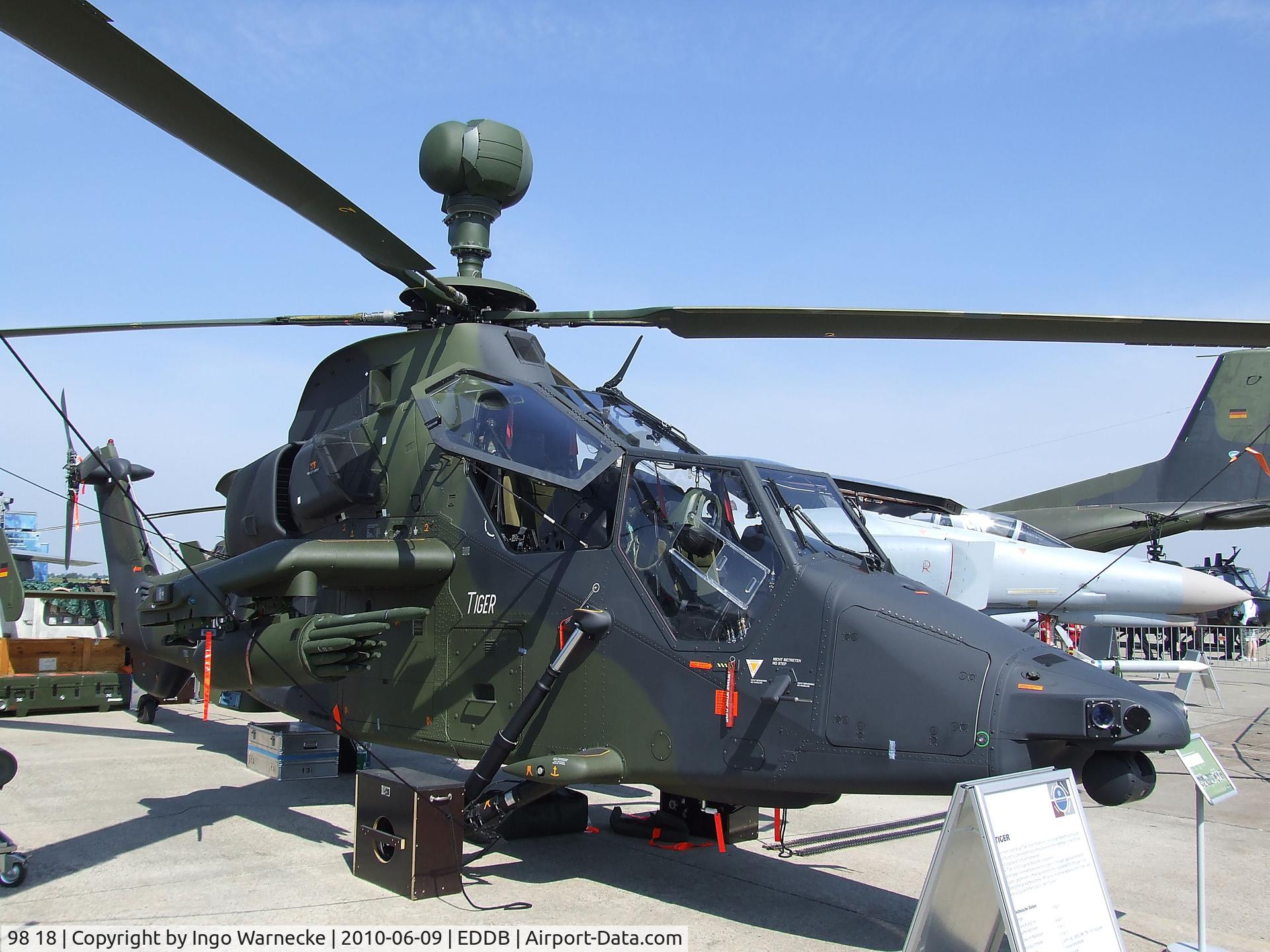 98 18, Eurocopter EC-665 Tiger UHT C/N 1004/UHT04, Eurocopter EC665 Tiger of the Heeresflieger (German Army Aviation) at ILA 2010, Berlin