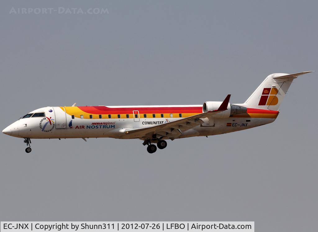 EC-JNX, 2006 Bombardier CRJ-200ER (CL-600-2B19) C/N 8058, Landing rwy 14R
