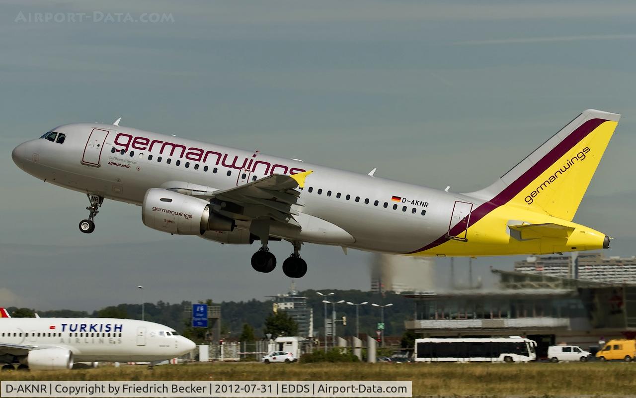 D-AKNR, 2000 Airbus A319-112 C/N 1209, departure from Stuttgart
