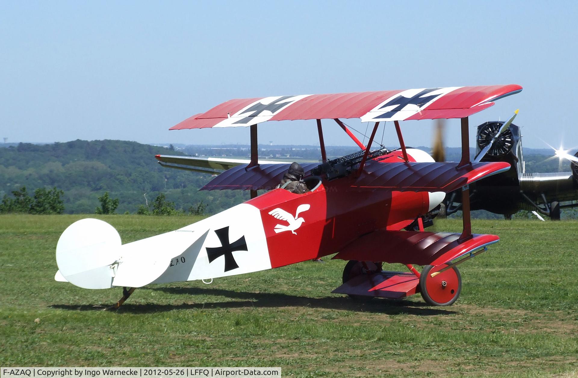 F-AZAQ, Fokker Dr.1 Triplane Replica C/N 01, Fokker Dr I replica at the Meeting Aerien 2012, La-Ferte-Alais