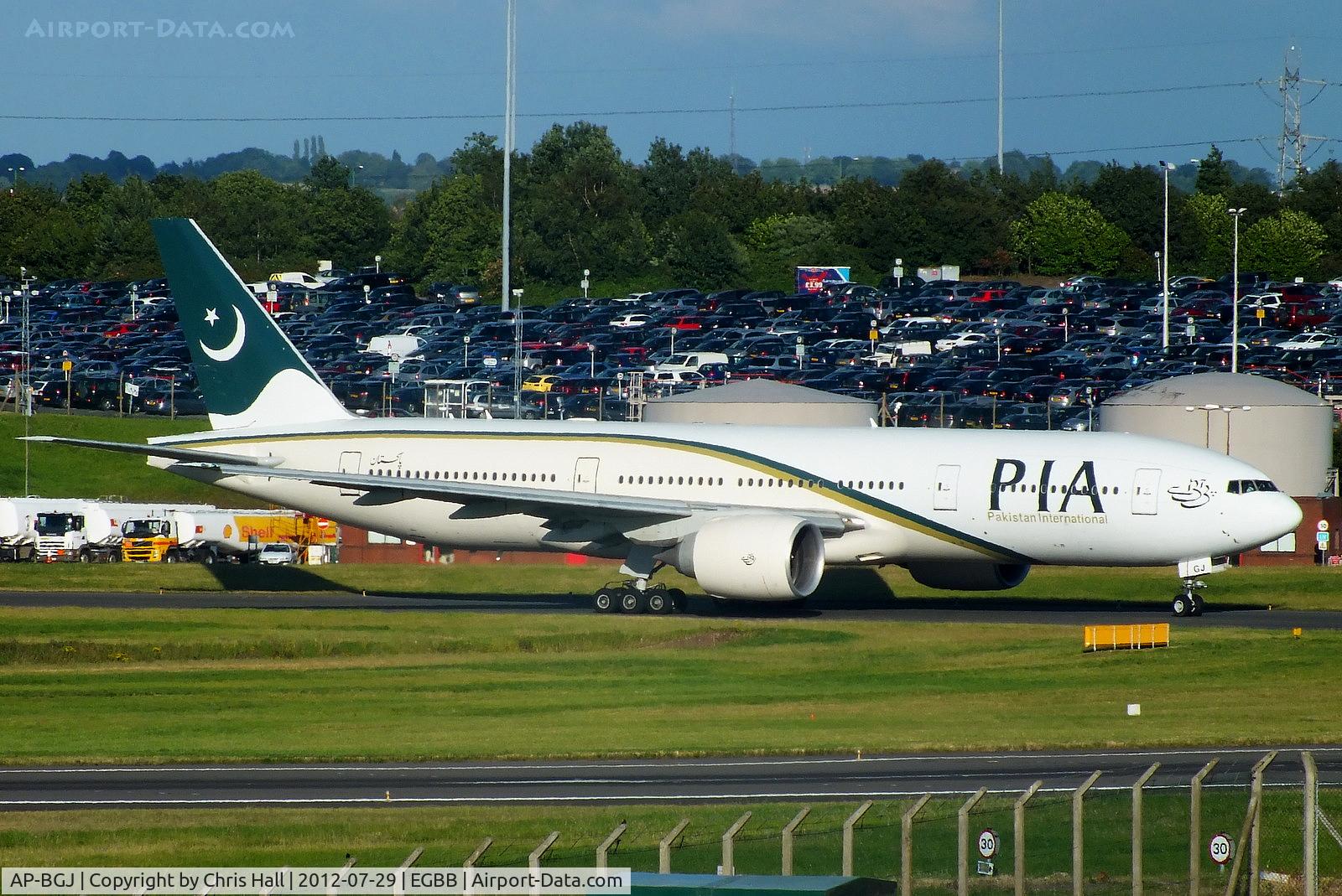 AP-BGJ, 2003 Boeing 777-240/ER C/N 33775, PIA Pakistan International Airlines