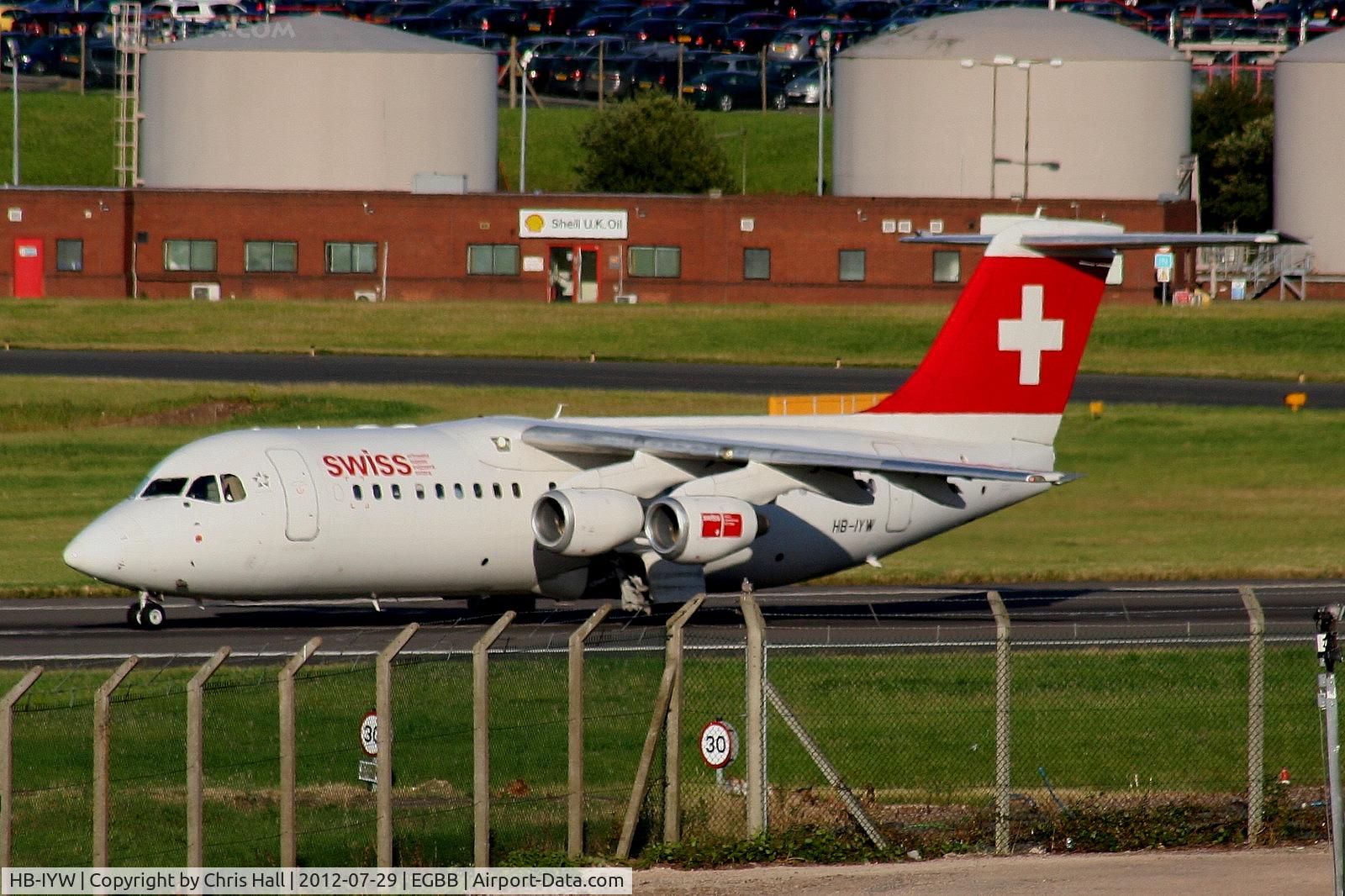 HB-IYW, 1999 British Aerospace Avro 146-RJ100 C/N E3359, Swiss