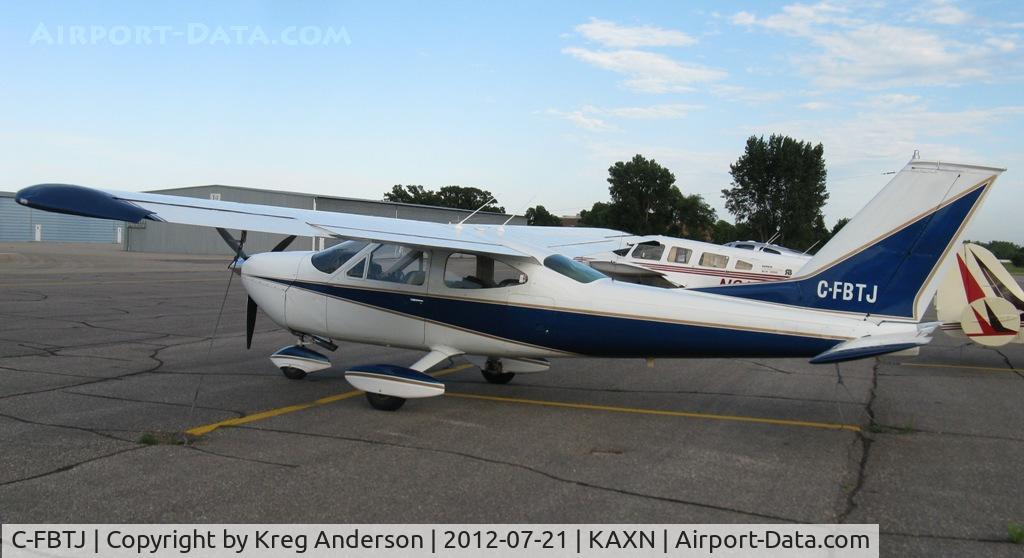 C-FBTJ, 1972 Cessna 177B Cardinal C/N 17701710, Cessna 177B Cardinal on the line.