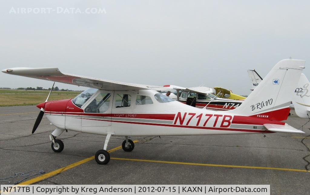 N717TB, 2007 Tecnam P-2004 Bravo C/N 095, Tecnam P2004 Bravo on the line.