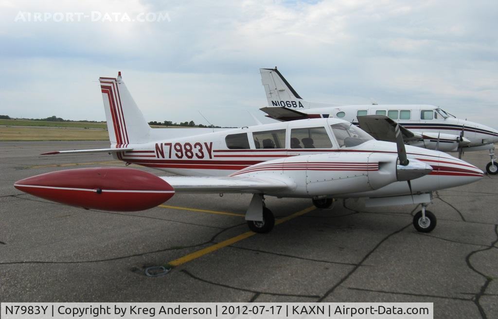 N7983Y, 1966 Piper PA-30 Twin Comanche C/N 30-1085, Piper PA-30 Twin Commanche