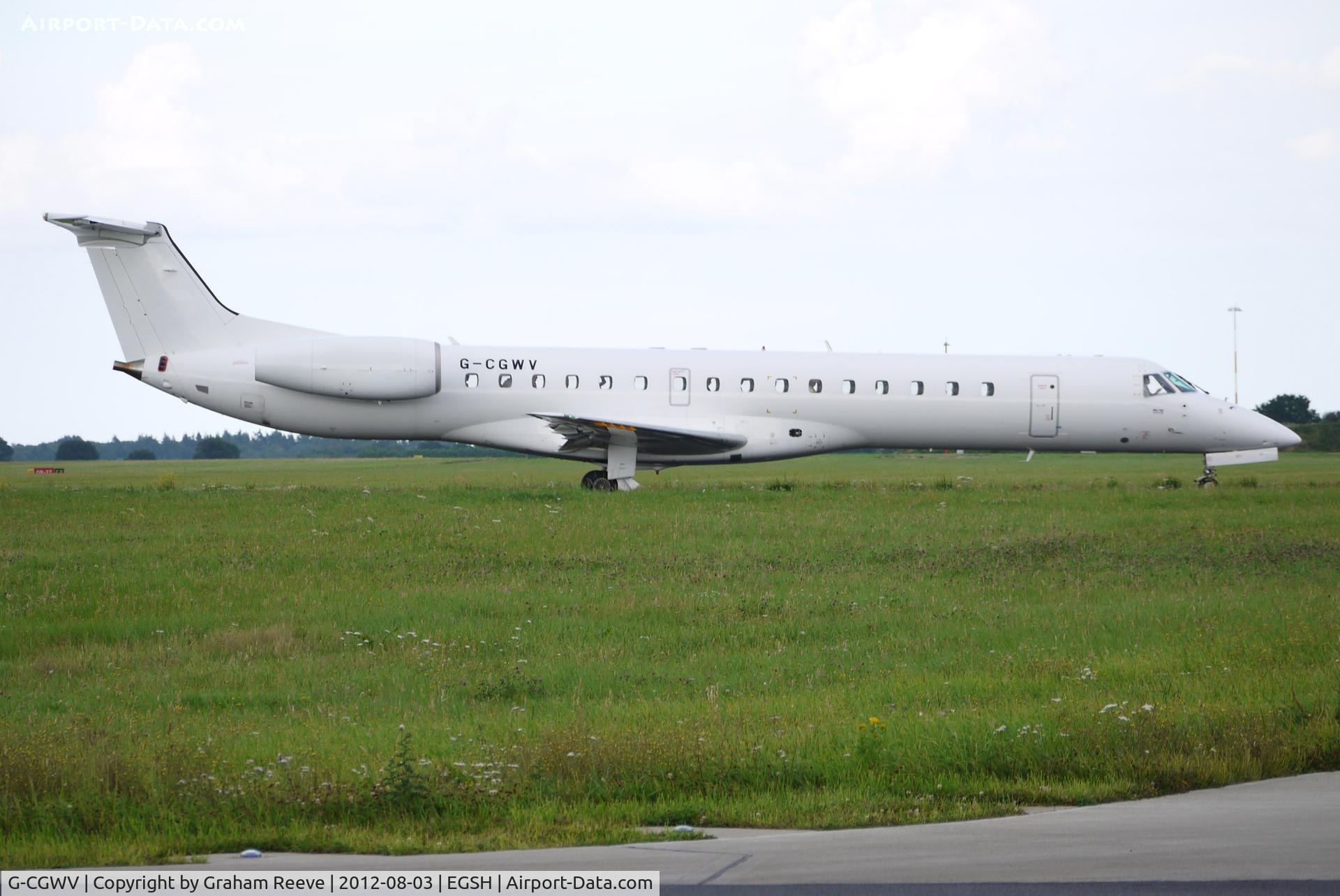 G-CGWV, 2000 Embraer ERJ-145MP (EMB-145MP) C/N 145362, Just landed.