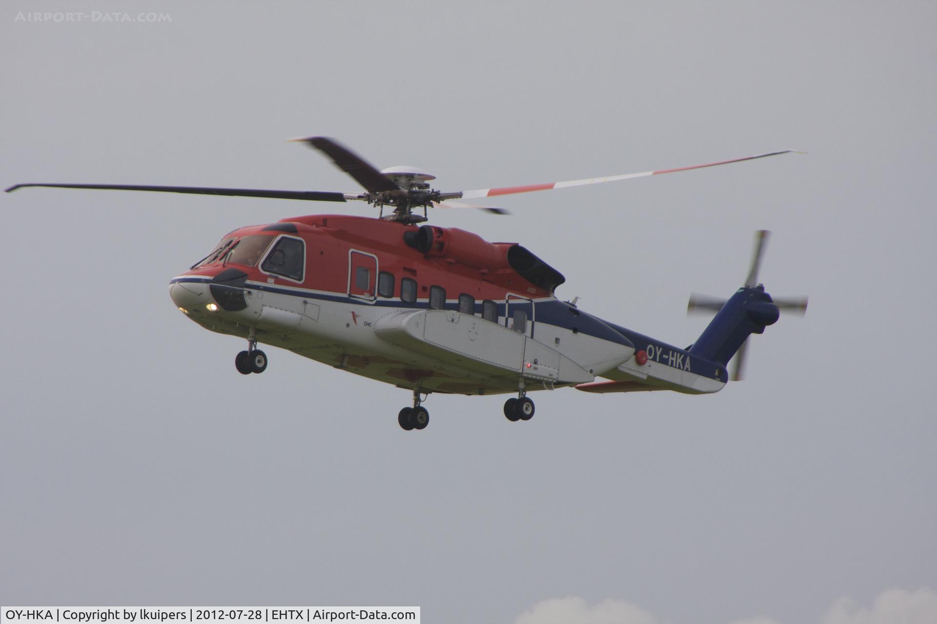 OY-HKA, 2006 Sikorsky S-92A C/N 920046, This CHC Denmark helicopter arrived at het excellent Leaseweb Texel Airshow on July 28 2012.