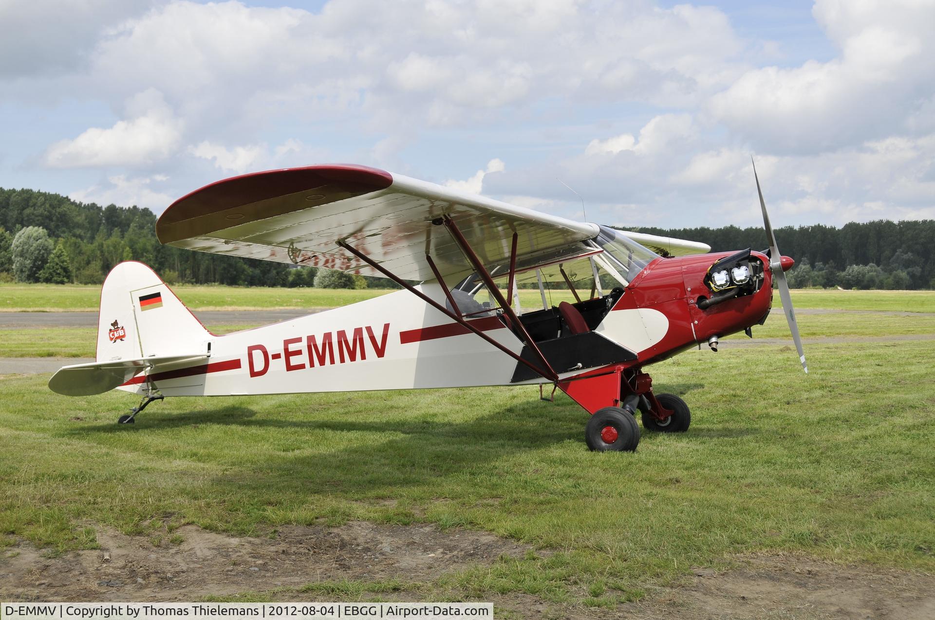 D-EMMV, Piper J-3C-65 Cub Cub C/N 12837, Opendeur VZP 2012