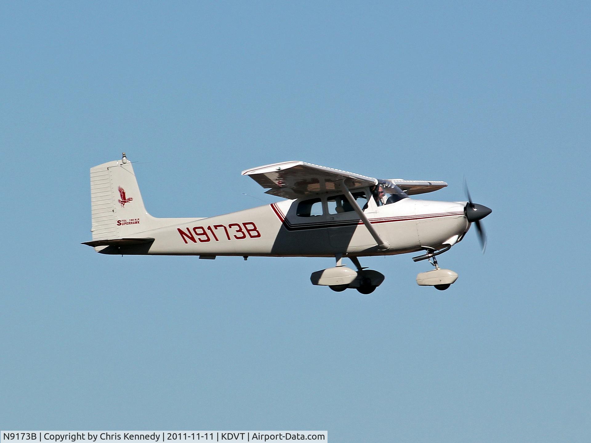 N9173B, 1958 Cessna 172 C/N 36773, Takeoff from KDVT