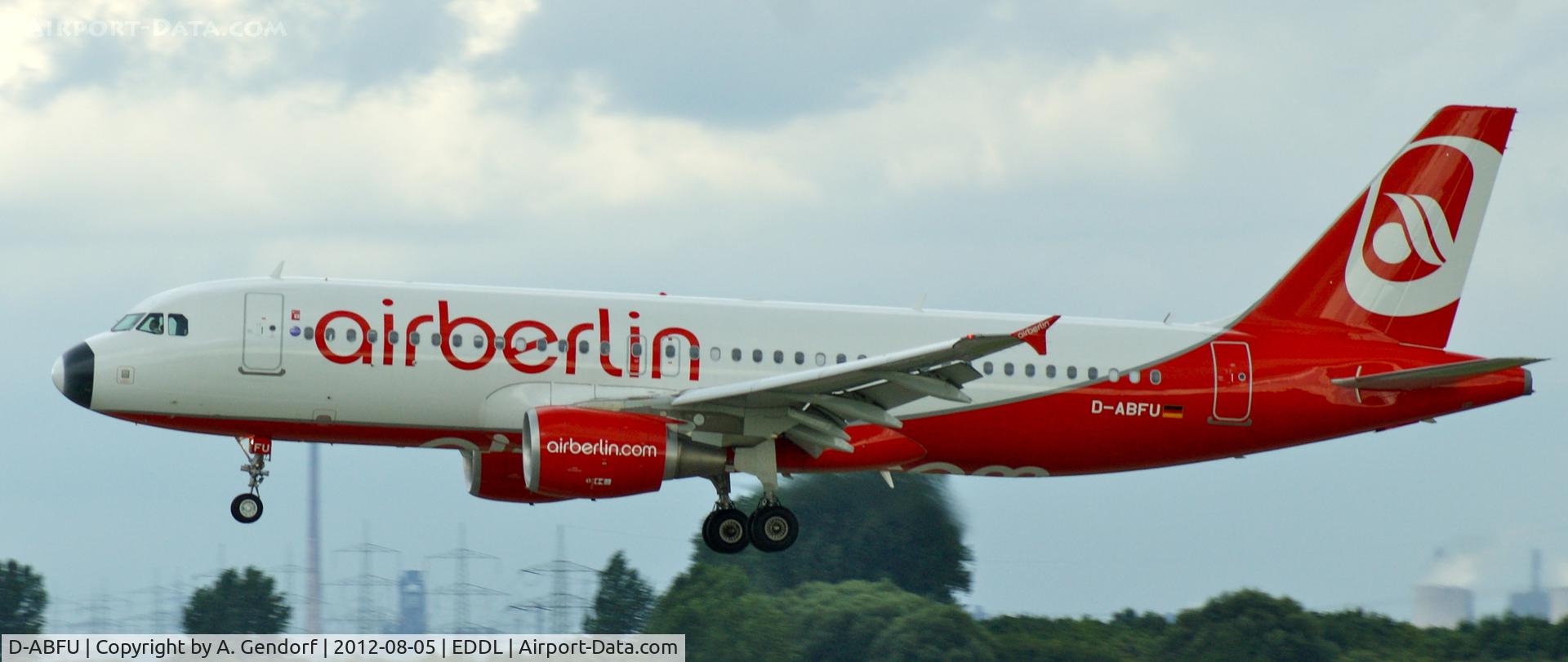 D-ABFU, 2011 Airbus A320-214 C/N 4743, Niki (leased from Air Berlin / Air Berlin cs.), seen here on short final RWY 23L at Düsseldorf Int´l (EDDL)