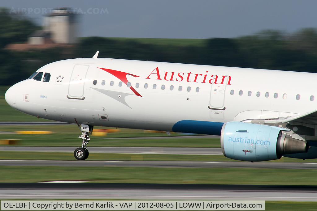 OE-LBF, 2001 Airbus A321-211 C/N 1458, Close up