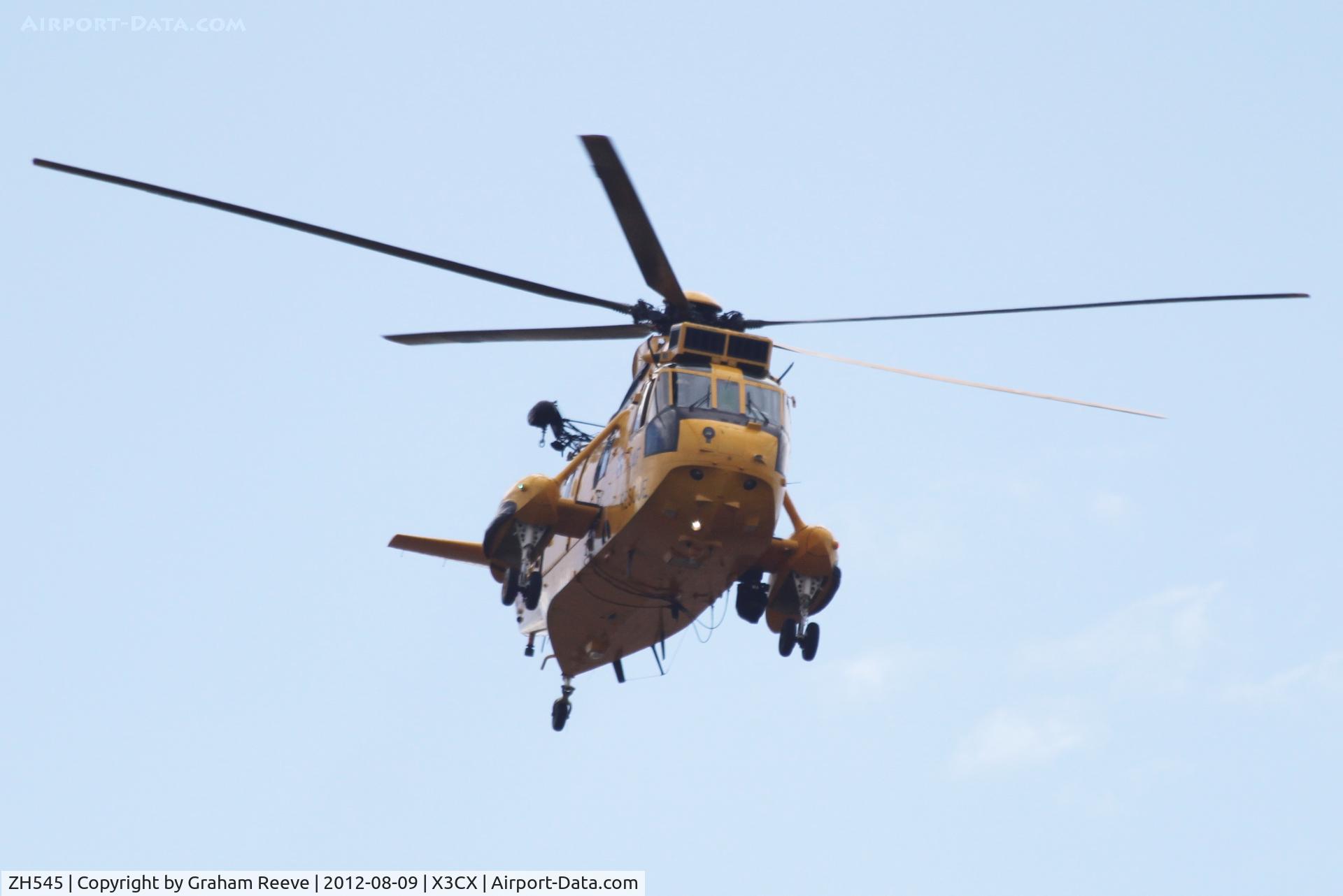 ZH545, 1997 Westland Sea King HAR.3A C/N WA1011, Over head at Northrepps.