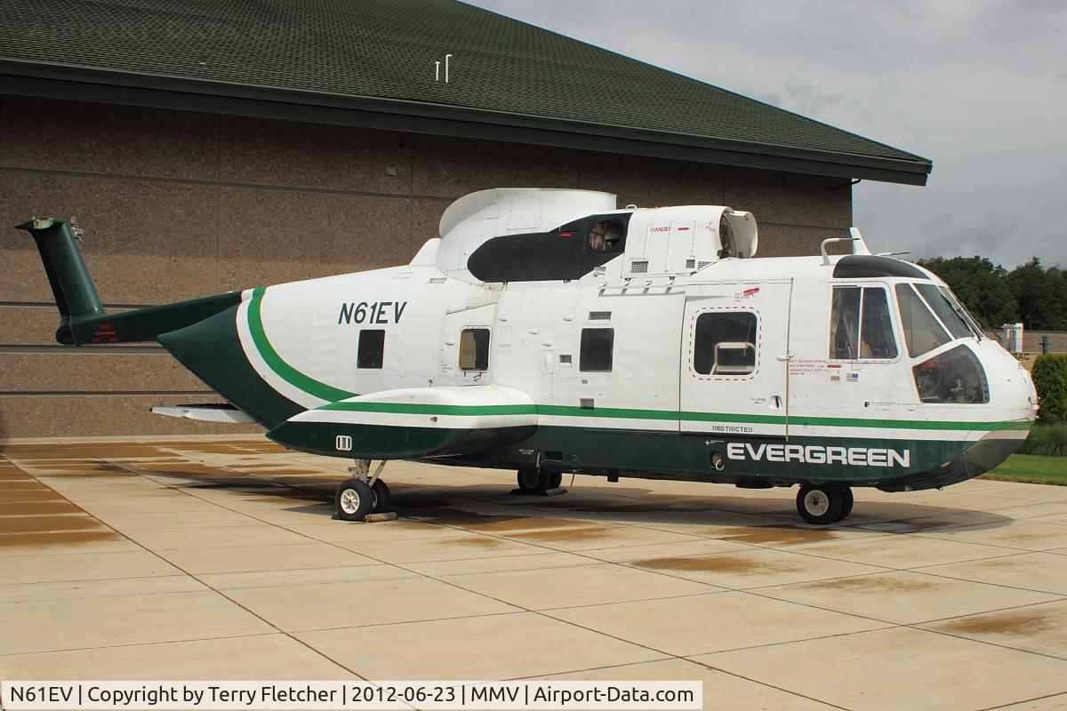 N61EV, Sikorsky S-61R (CH-3E) C/N 61-566, At Evergreen Air & Space Museum ex 65-12791