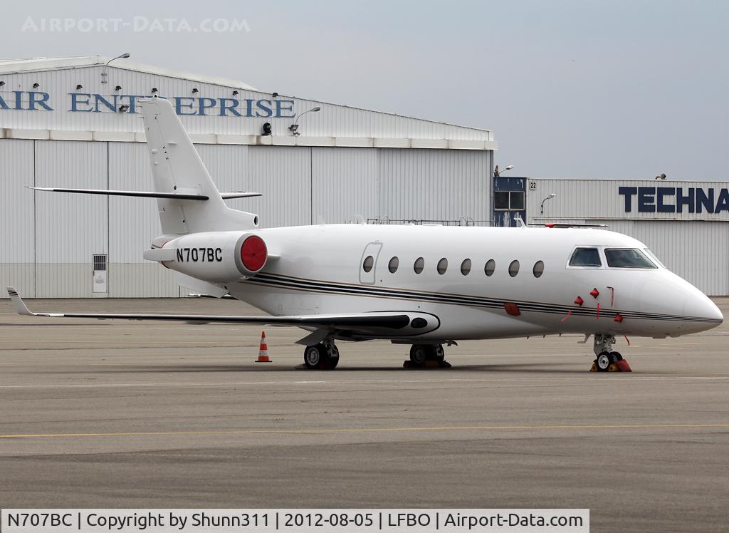 N707BC, 2005 Israel Aircraft Industries Gulfstream 200 C/N 107, Parked at the General Aviation area...