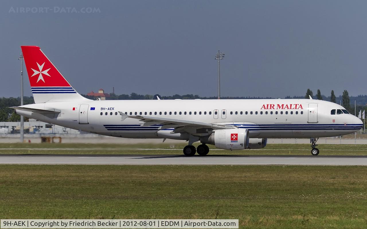 9H-AEK, 2004 Airbus A320-211 C/N 2291, departure from Munich