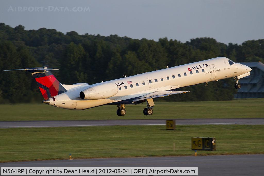 N564RP, 2002 Embraer EMB-145LR C/N 145524, Delta Connection (Chautauqua Airlines) N564RP (FLT CHQ6090) departing RWY 23 en route to Detroit Metro Wayne County Airport (KDTW).