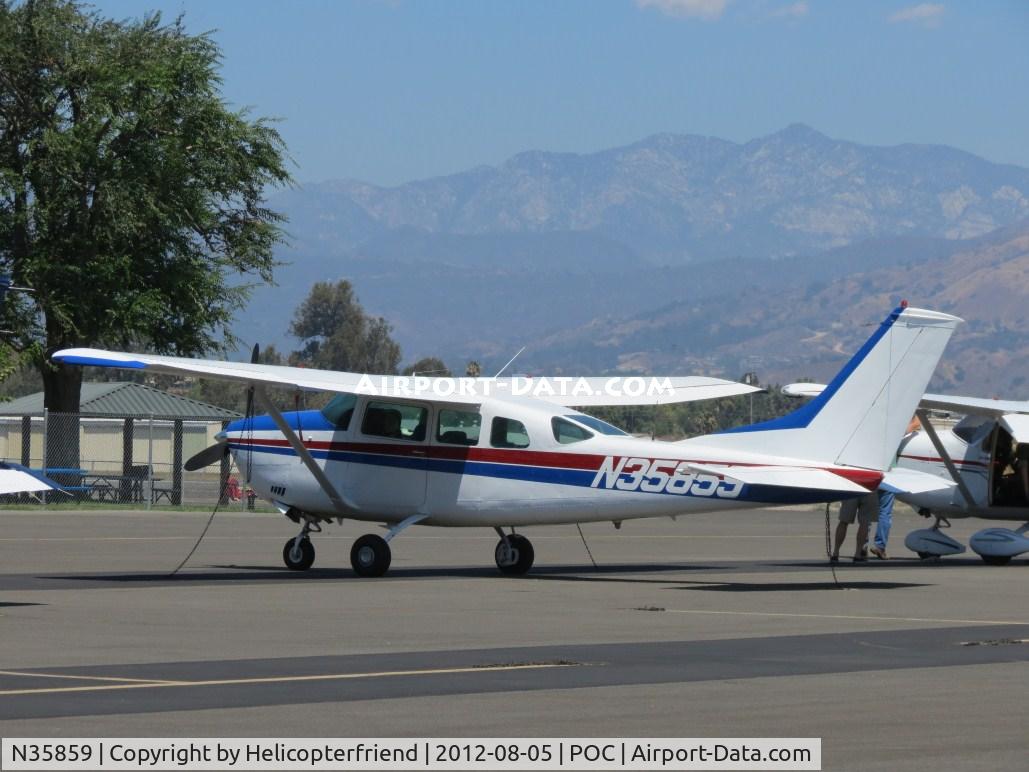 N35859, 1975 Cessna U206F Stationair C/N U20602763, Parked in transient parking