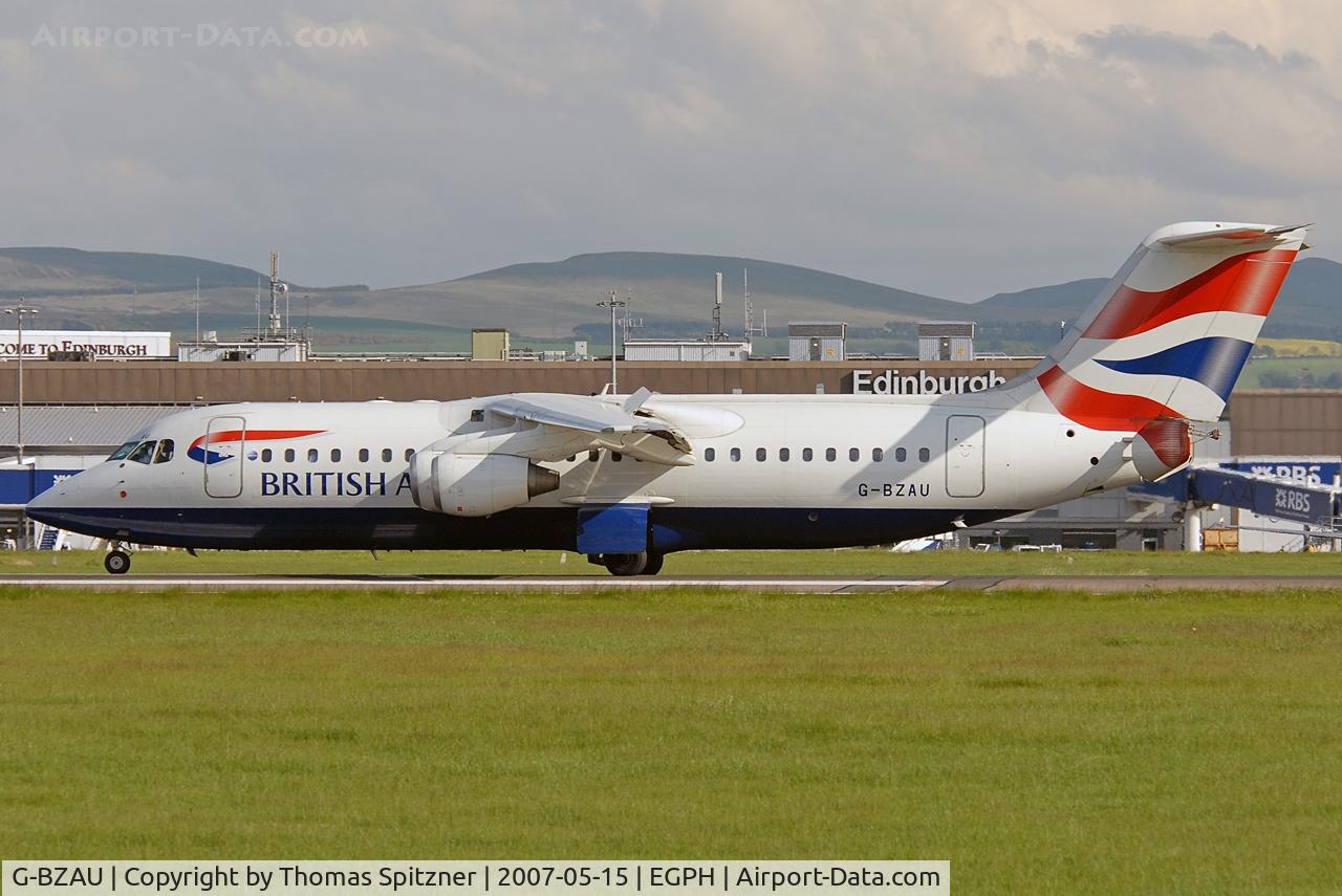 G-BZAU, 1998 British Aerospace Avro 146-RJ100 C/N E3328, Arrival at EDI. A/C today still in service with BA CityFlyer. Love these little Jumbolinos... :-)