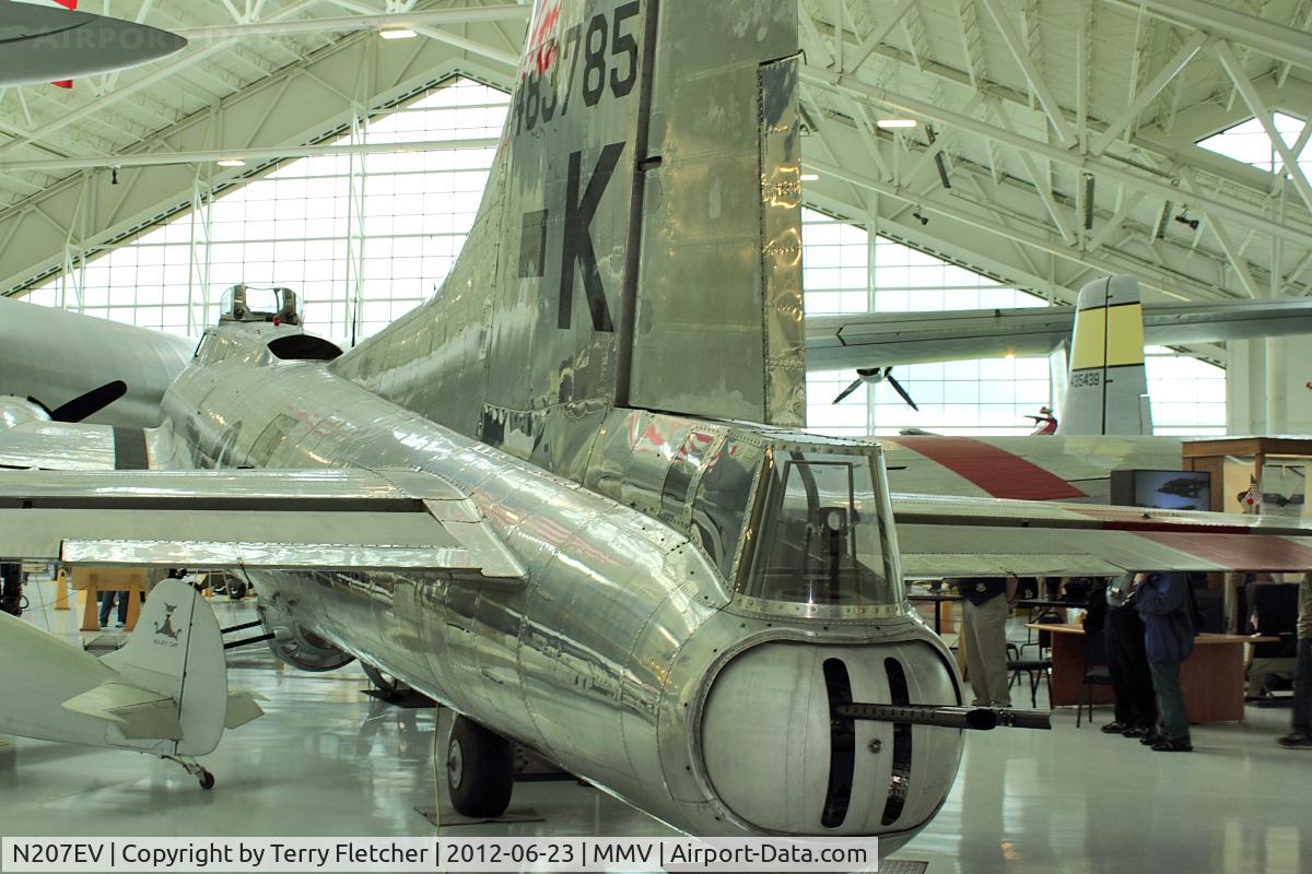 N207EV, 1944 Boeing B-17G Flying Fortress C/N 44-83785, At Evergreen Air and Space Museum
