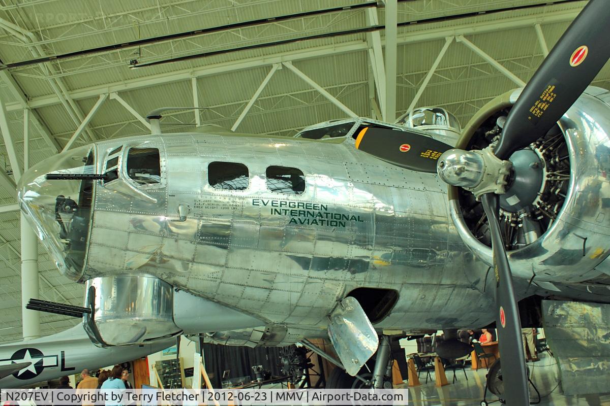 N207EV, 1944 Boeing B-17G Flying Fortress C/N 44-83785, At Evergreen Air and Space Museum