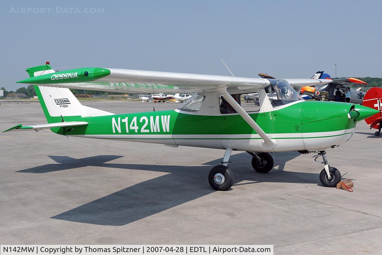 N142MW, 1967 Reims F150H C/N 0231, Parked at LHA ramp
