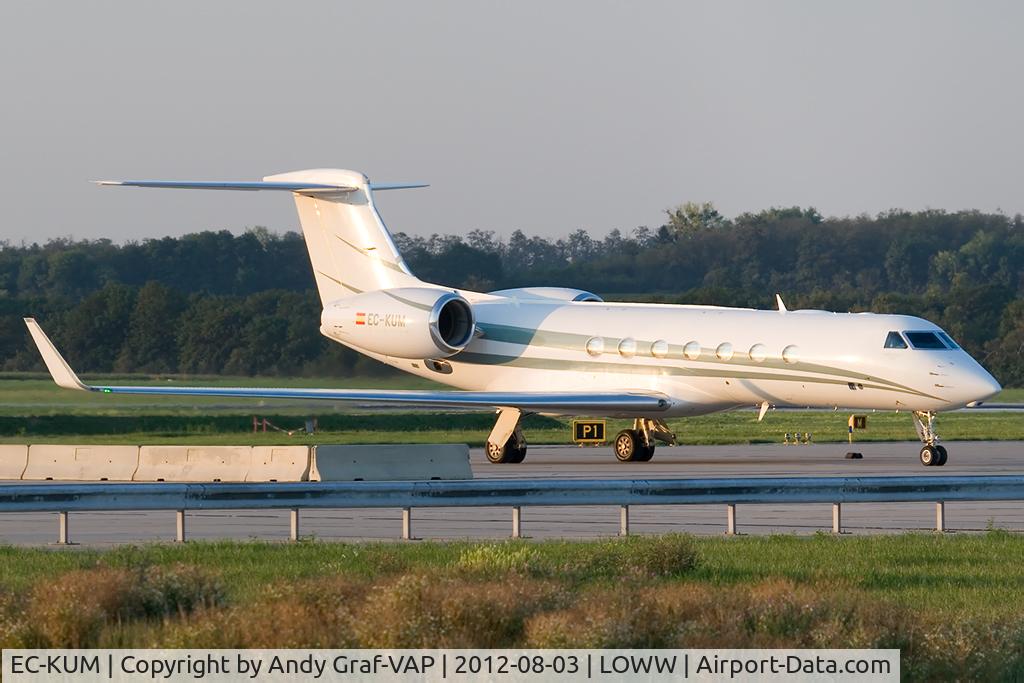 EC-KUM, 2007 Gulfstream Aerospace GV-SP C/N 5155, Gulfstream 5